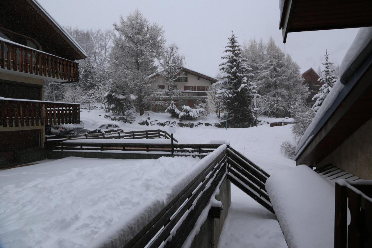 Апартаменты L'Ecrin Des 2 Alpes Ле дез Альп Экстерьер фото